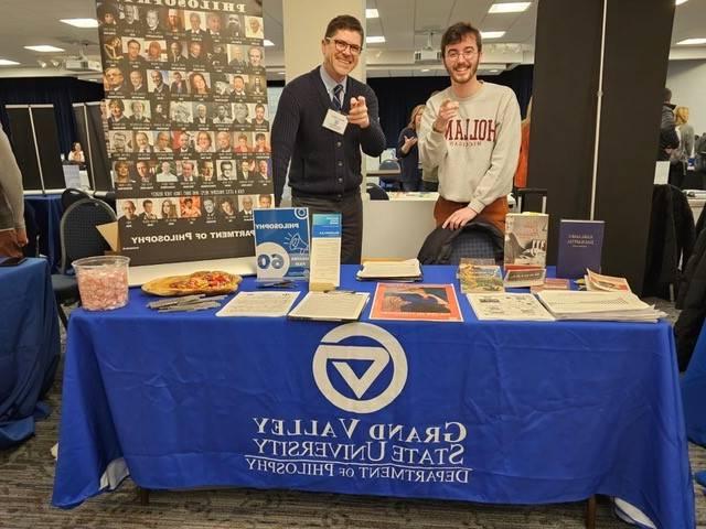 GVSU Philosophy at Major Fair